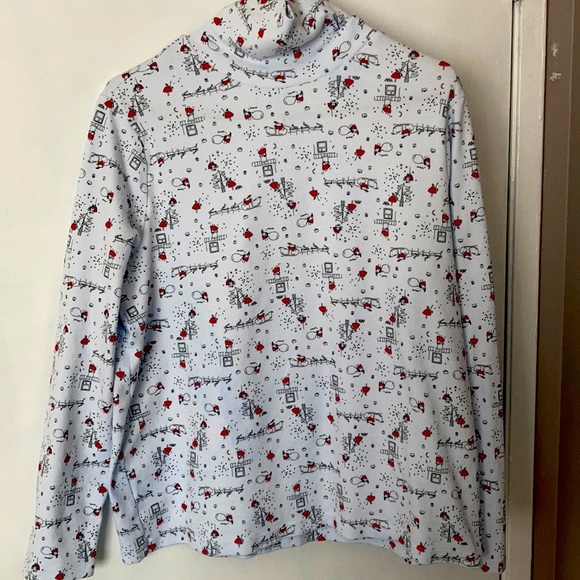 Christmas Turtle neck long sleeve top. - Picture 1 of 8
